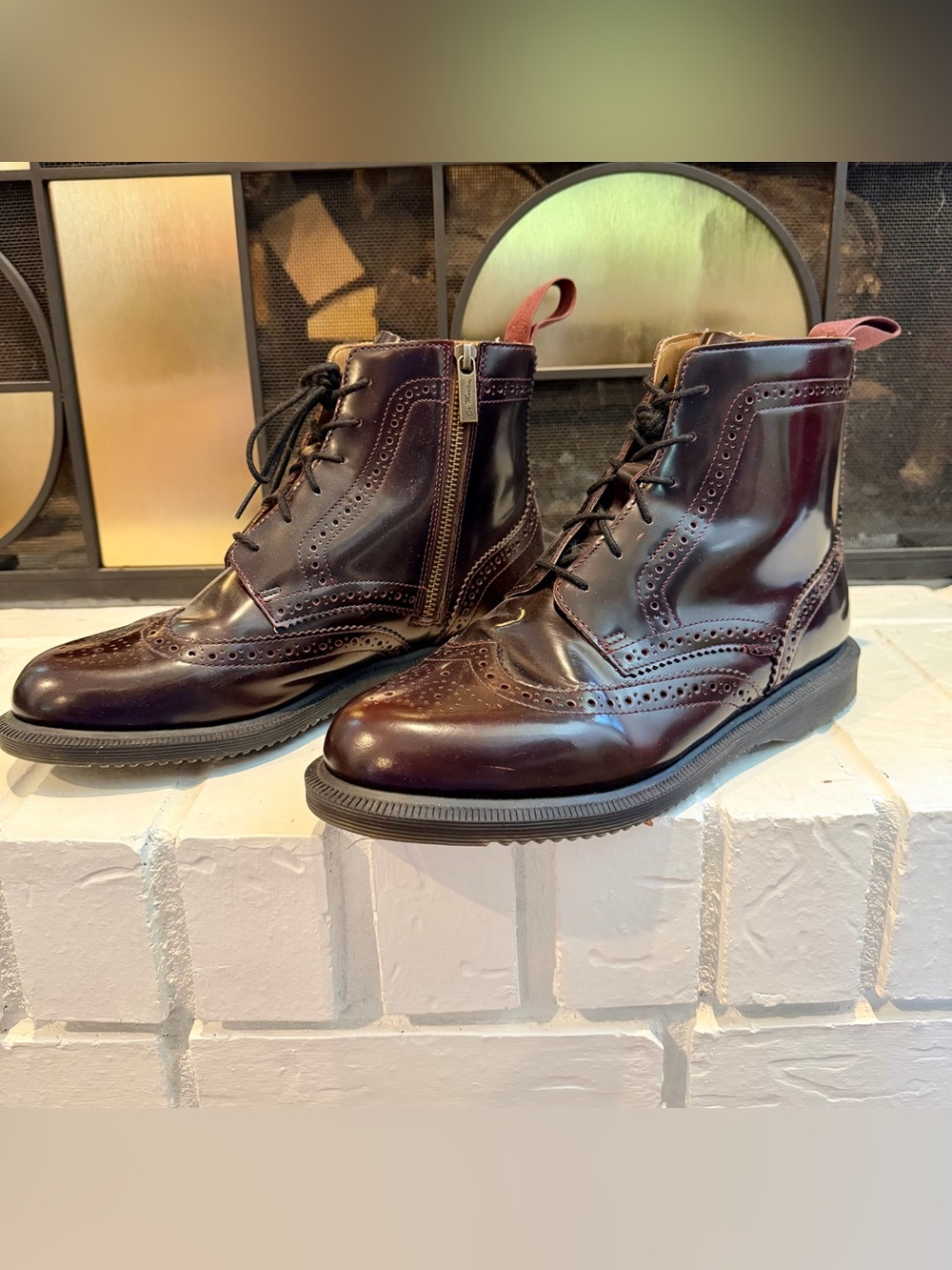 Like New Dr. Martens Delphine Side Zip Boots Size 9.5